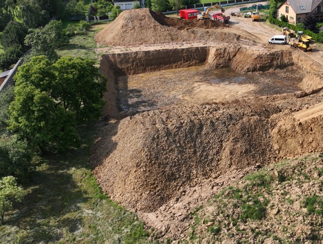 hrubé terénní úpravy