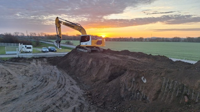 Oprava železnice Velim