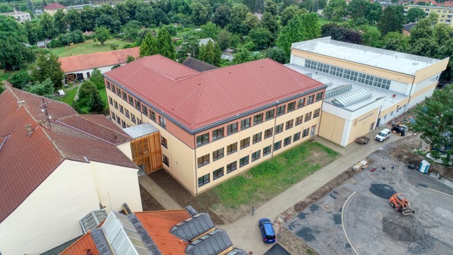 stavba Základní školy Čelákovice